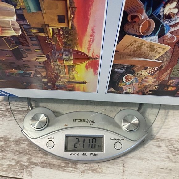 2pack Ravensburger 500 piece puzzles “Cozy Retreat” and “Cozy Wine Terrace” 2022 - Picture 10 of 10